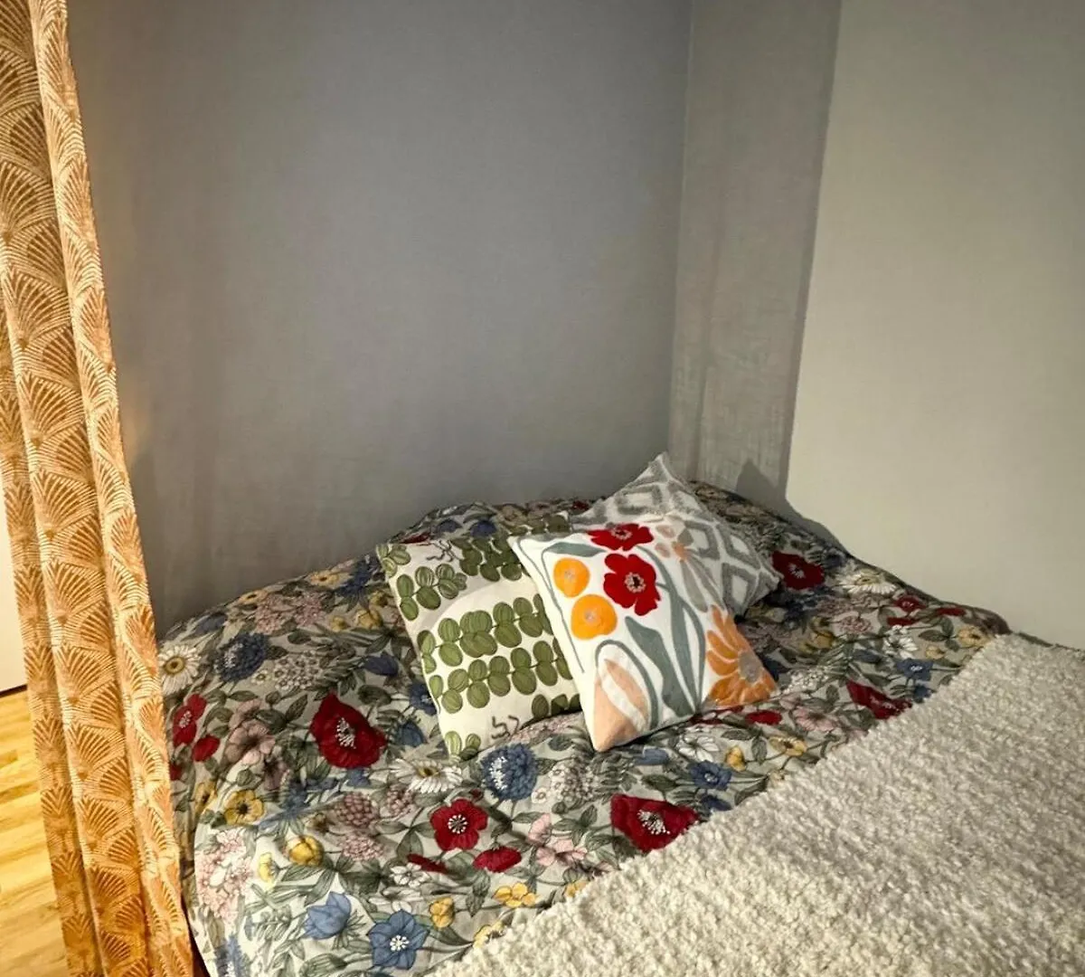 Apartment Studio Centrally Located In Soedermalm Stockholm Schweden