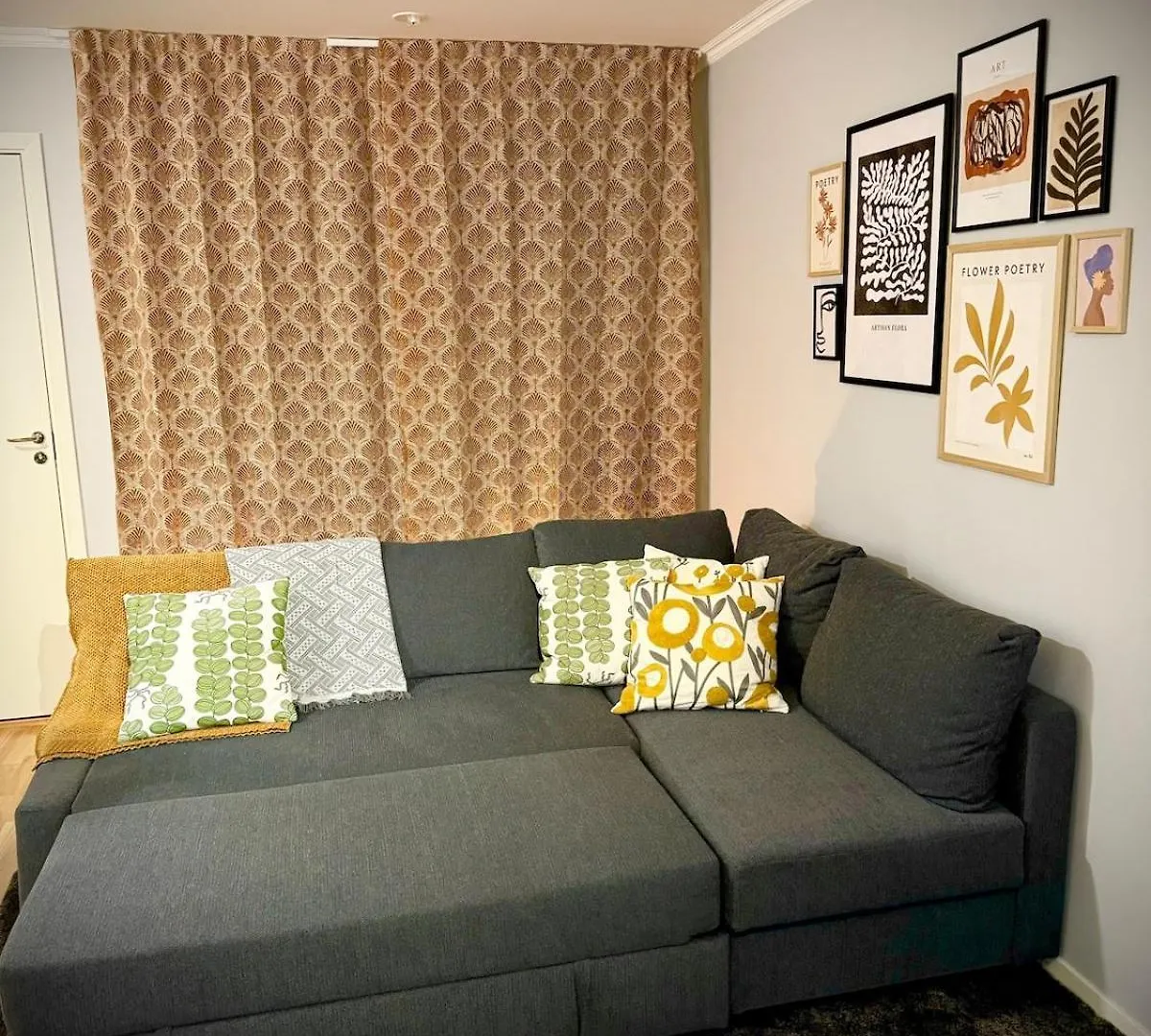 Studio Centrally Located In Soedermalm Stockholm
